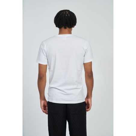 Camiseta Umbro Wardrobe Small Logo White / Black