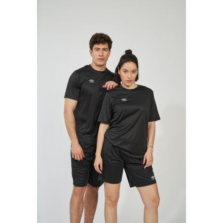 Camiseta Umbro Oblivion Negra Adulto