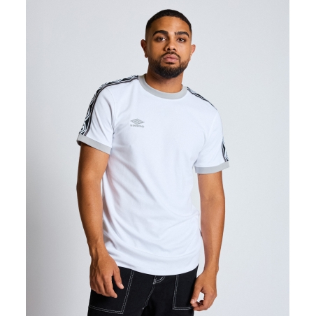 CAMISETA UMBRO TAPED TEE BRILLIANT WHITE