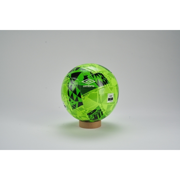 Balón de Fútbol Umbro Neo Swerve Green Gecko / White / Black