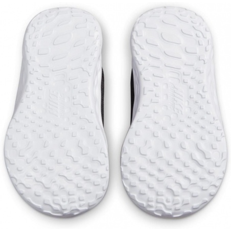 Zapatilla Nike Revolution 6 Negra