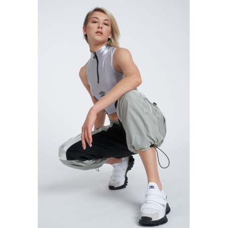 Pantalón Umbro Reflective Tech Pant Gris