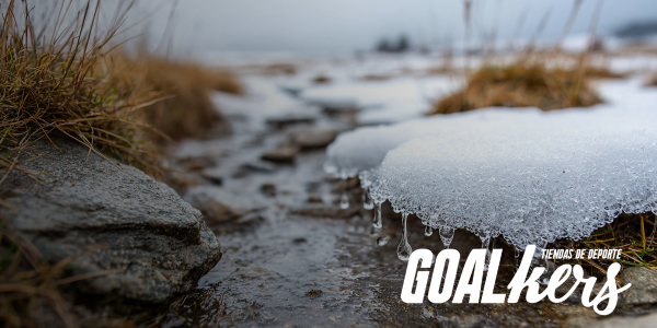 Crea un artículo para un blog donde se hable sobre Cómo adaptar tu equipamiento deportivo a los cambios de temperatura